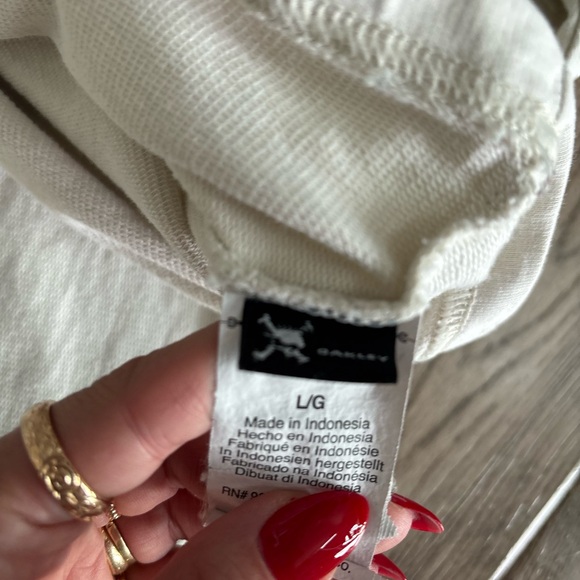 Oakley Women's Off-White Cropped Hoodie - Picture 6 of 6